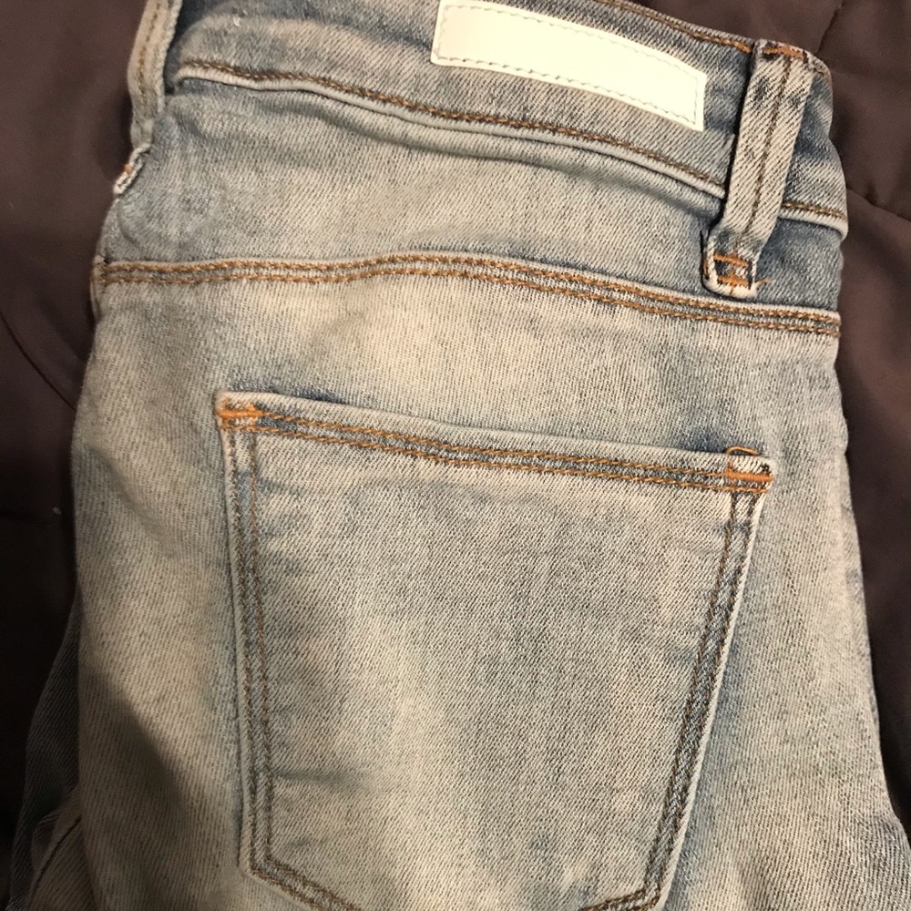 Women’s jeans